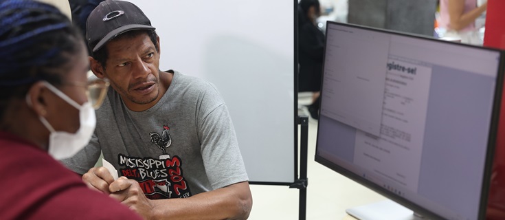 Evento de cidadania promove acesso gratuito à documentação básica a populações vulneráveis